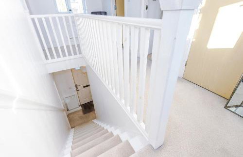 Driveway Stylish 3Bedroom Home in Middleton - Foto 25