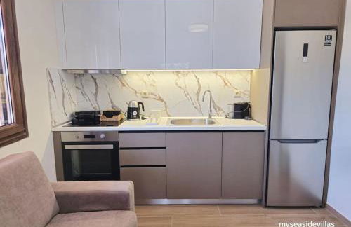 Summertime Villa just 90meters from the sea! - Foto 7