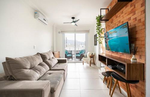 Apto Liz perto da praia by Achei Florianópolis - Foto 2