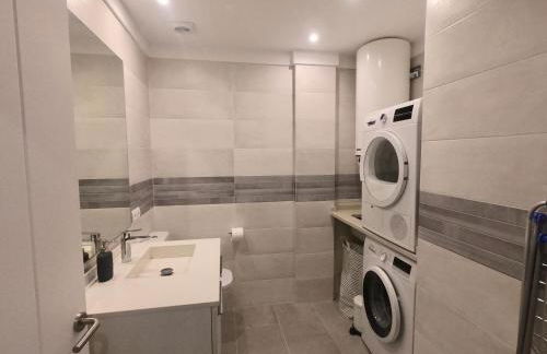 Apartamento nuevo en el centro con garaje - Foto 9
