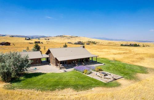 Intimate Off-Grid Cabin with Fire Pit and Mountain Views in Montana - Foto 55