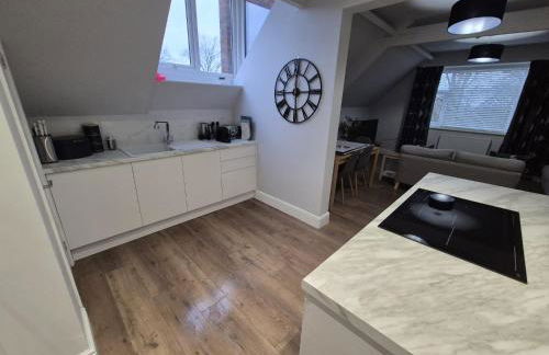 Ideal Contractor Business & Family Friendly 2-Bed Apartment Quiet & Spotless with Fast WiFi Large Screen Smart TV - Foto 12