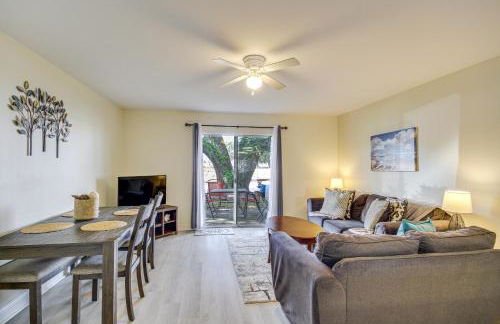 Airy Biloxi Condo with Patio Walk to Beach! - Photo 4