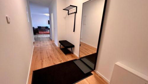 Workplace Apt/27inch Screen for 2 or 4/Kitchen - Foto 2