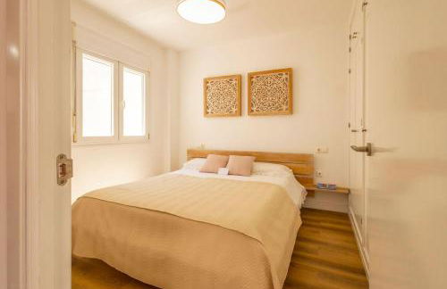 Cadizz-Ático El Falla con terraza de 40m2 - Photo 2