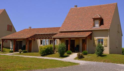 Villa in Lanzac with Private Garden - Foto 1