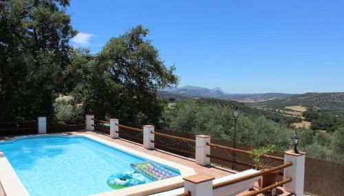 El Nogal at Cortijo de Los Cien Canos - Photo 2