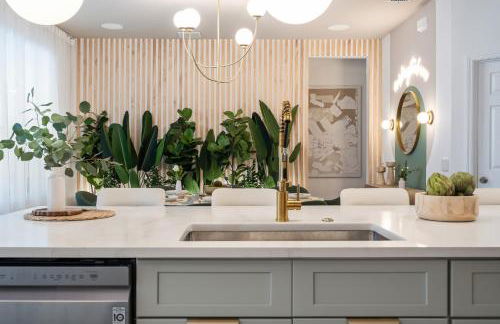 10min to Disney, Luxury 6BR Themed Villa with Private Pool,Spa and Game Room - Foto 51