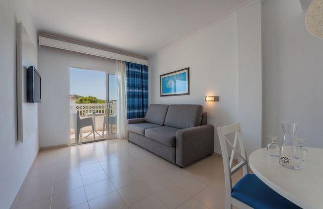 Aparthotel Green Garden - Photo 10