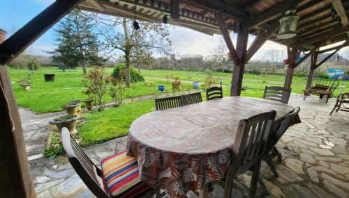 Spacious house with large garden in Valdivienne - Foto 3