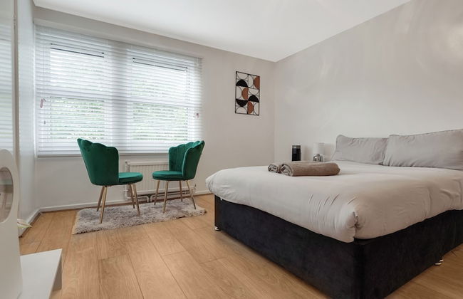 Apartment-sleeps3-heating-television-internet - Photo 3