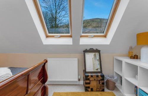 Cheerful Stays: 4 Bedroom Cottage in Arrochar - Foto 76