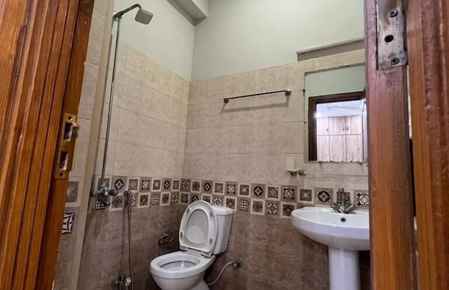 Harvey's Apartment - Photo 12