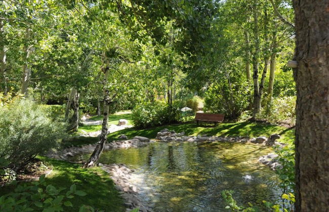 GetAways at Olympic Village Inn - Photo 27