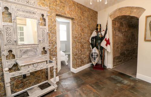 Castle keep at Stanhope Castle - Photo 5