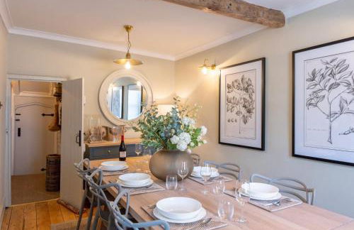 Danes Cottage - Luxury Peak District Retreat - Photo 21