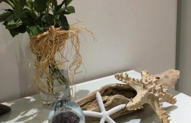 Ocean Drive Deluxe Apartment with complimentary Day Time Beach hut - Foto 61