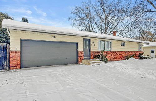 Spacious 5BR Family Haven, Pet Friendly, Game Room - Foto 35