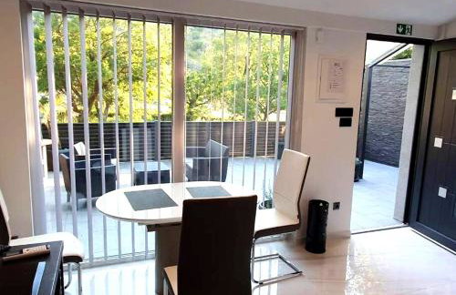 Beautiful house with large terrace and jacuzzi - Foto 13