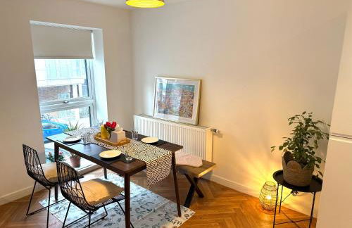 Issara Apartments 41 - Great location & Private Parking - Foto 17