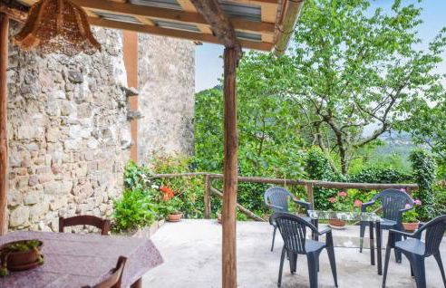 2 Bedroom Cozy Home In Bagni Di Lucca - Foto 2