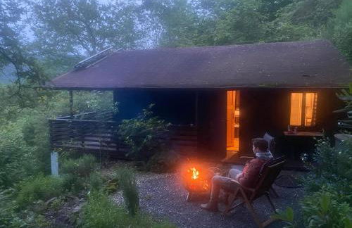 Autarke, idyll. Hütte mit Kamin+Aussicht - Photo 1