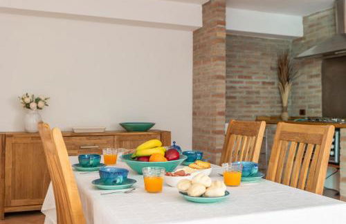 Villa Ray - Front row beachfront with garden - Foto 37