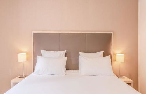 Séjours & Affaires Nantes La Beaujoire - Foto 1