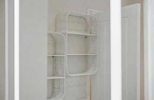 Countess House, Northampton - Stylish Modern 2-Bedroom House with Garden - Free Parking - Foto 4