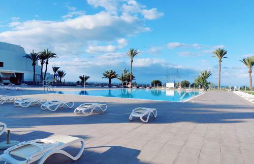 MARAVILLA Suite Seaside by lAmOnDaos - Heated Pool - - Foto 44