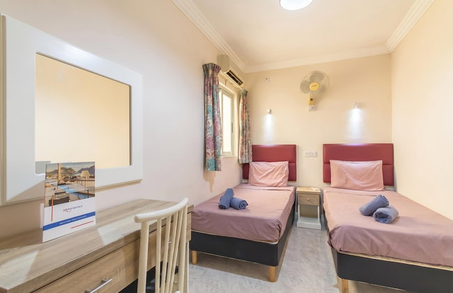 Pool and Sea, charming Merill Apart 5 - Foto 20