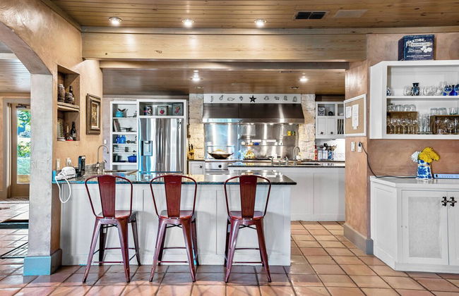 7br Home w/ Pool - Perfect for Family Reunions - Foto 12