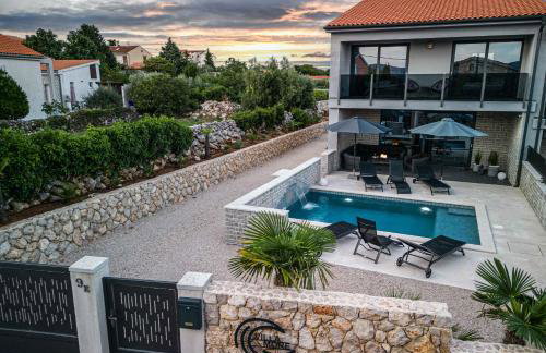 Villa More - Photo 1