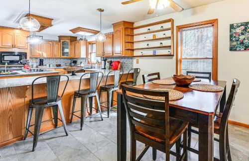 Spacious Retreat with Deck 14 Mi to Nolin Lake! - Foto 7