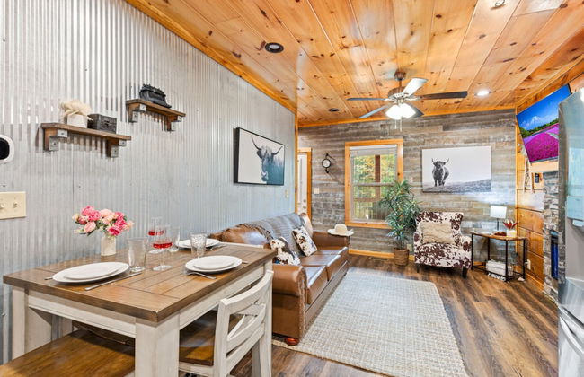 Rustic Mountain Retreat by Ghosal Luxury Lodging - Foto 22