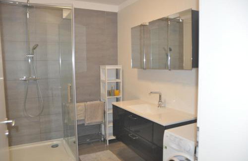 Geräumige 2-Z WOHNUNG im GRÜNEN, GARTEN, TERRASSE, RUHIG, NATUR, PHANTASTISCHER BLICK! - Foto 20