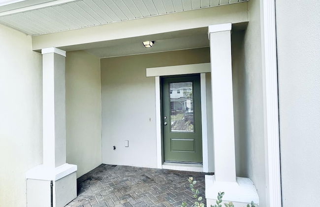 Lakeside Community, Pools, and More! - Photo 19