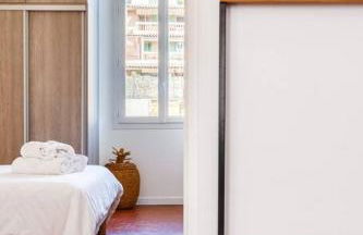 Luxury 3 Bd Aptment with Sea view - Photo 19