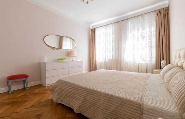 Spb2Day Ulyana Gromova pereulok 8 - Foto 5