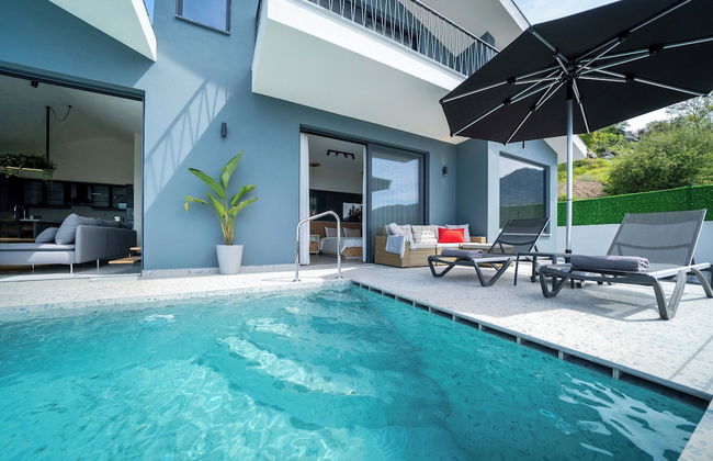 Villa Oxy & Seaview & Private Pool & Indoor Heated Pool - Foto 23