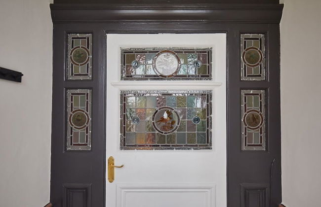 Host Stay Raven House - Photo 33