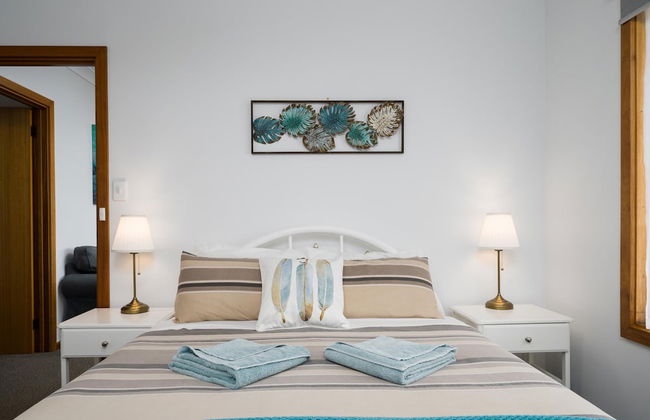 Emu Bay Holiday Homes - Photo 21