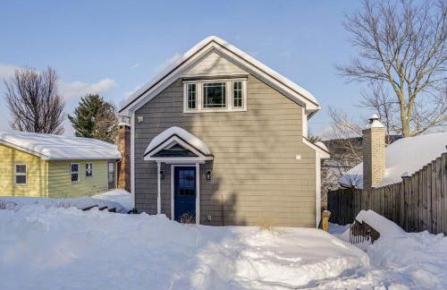 Lakefront Escape with Dock! Hudson Valley Home - Foto 24