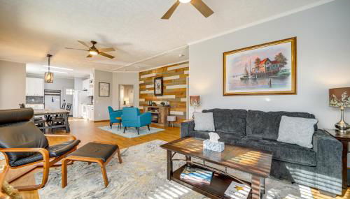 Boat Dock and Fire Pit! Woodsy Lake Glenville Cabin - Foto 5