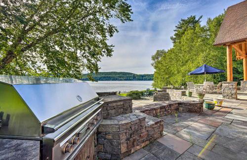 Stunning Vermont Cabin w/ Private Lake Access - Foto 1