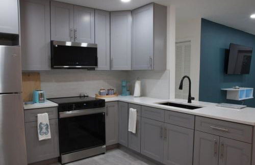 20 OFF BLUE WAVE 10min Beach and Airport - Foto 25