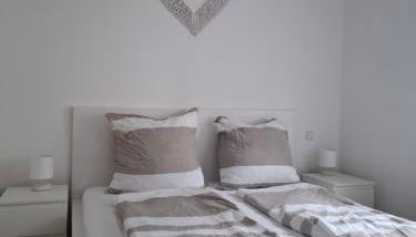 Umgeben von Seen und Wäldern - Photo 3