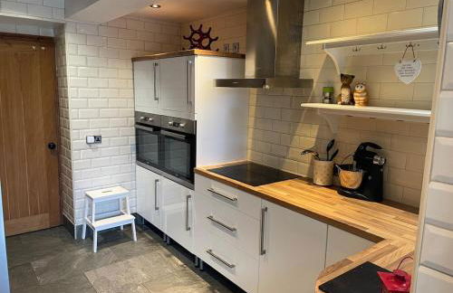 Coaltown Cottage Cosy 4 bed cottage with log burner, close to Gower beaches - Foto 19