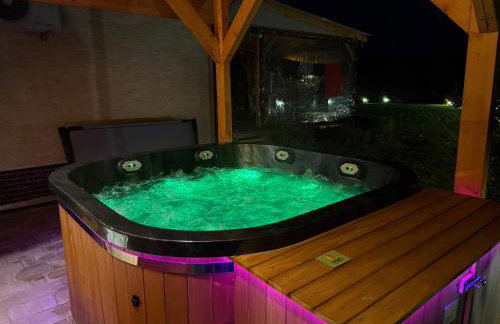 Willa Bukówka Dom całoroczny w górach nad jeziorem z jacuzzi i sauną - Foto 2