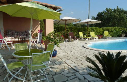 Le Mas du Miel d'Or, 12 pers, au coeur du Luberon, air-conditionné, piscine, propriété de 5000 m2 - Foto 27